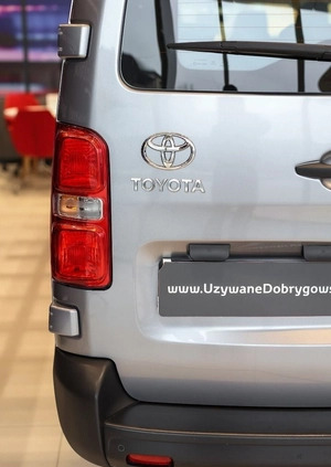 Toyota Proace Verso cena 129850 przebieg: 115233, rok produkcji 2020 z Sopot małe 596